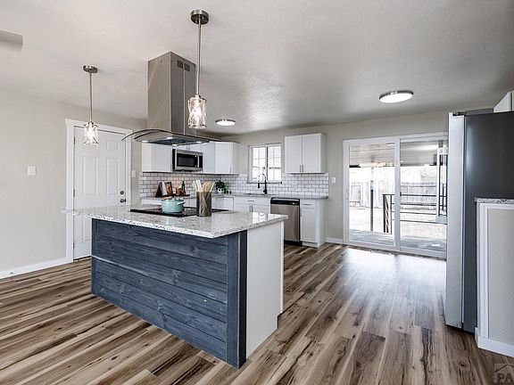 4th image of 100 Stanford Ave