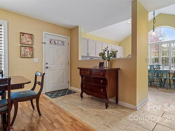 5th image of 9524 Elizabeth Townes Ln