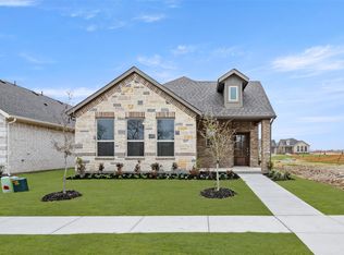 2837 Livestock Dr, Midlothian, TX 76065
