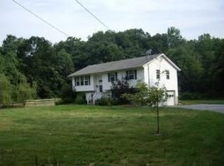 6 Crans Rd, Crawford, NY 10940