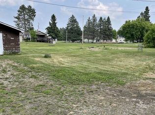 3926 W Main St, Loretto, MI 49852