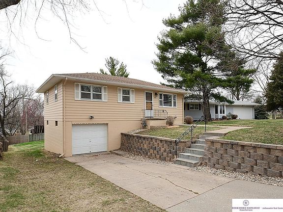 2nd image of 4040 N 81st Avenue Cir