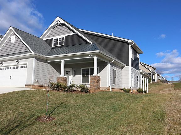 3rd image of 72 Clopton Ct