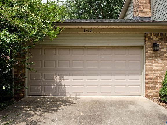 4th image of 9410 Dons Ct SE