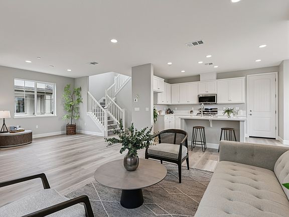 6-web-or-mls-Mindy Way-S2312-006