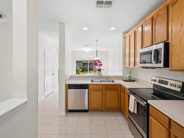 3434 Wilshire Way Rd #1 — Photo 8