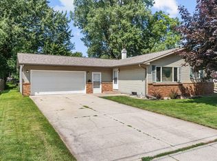 809 S Lee St, Appleton, WI 54915