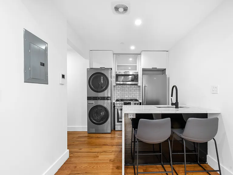 514 Maple St #2A — Photo 1