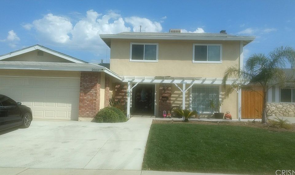 2nd image of 20227 Delight St