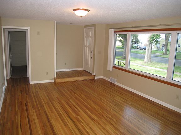 Living Room Entry