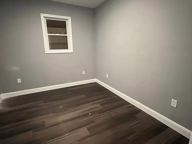 495 Clinton Ave #2 — Photo 4