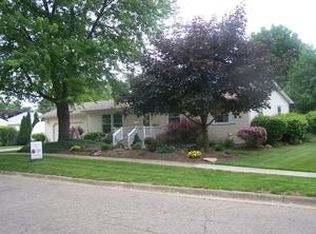 135 Marlette St, Sandusky, MI 48471