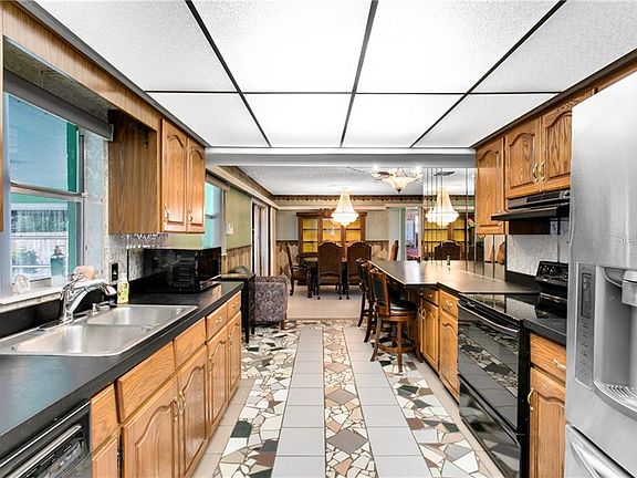 5th image of 1235 S Oxalis Ave