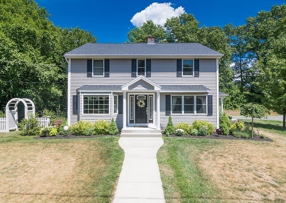 1st image of 35 Lorraine Ave