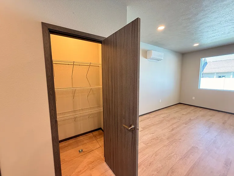 4468 W 30th Ave — Photo 14