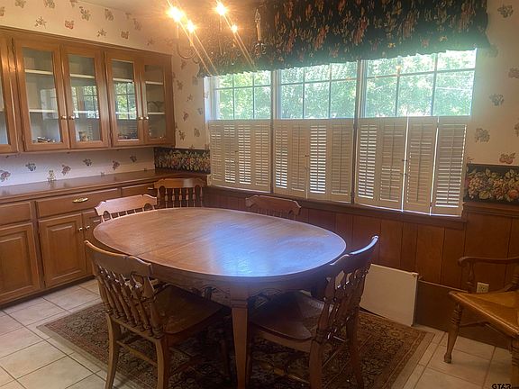 5th image of 2110 McDonald Rd