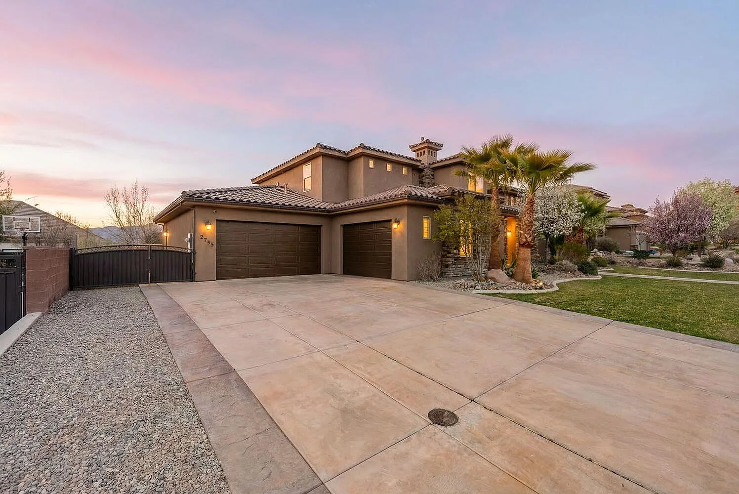 6 bed, 4.0 bath, $3,800 — Photo 2