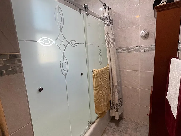 242 Essex St #1 — Photo 8