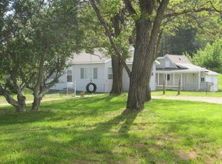 29605 N Dunn Rd, Chattaroy, WA 99003