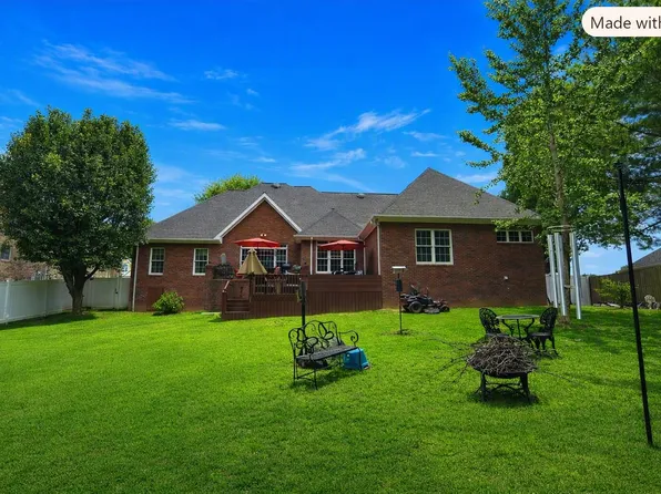 405 Ashcreek Rd, Paducah, KY 42001