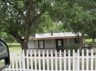 119 Horseshoe Cliff, Sandia, TX 78383