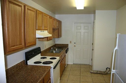 3rd image of 605 Northlake Blvd APT 44