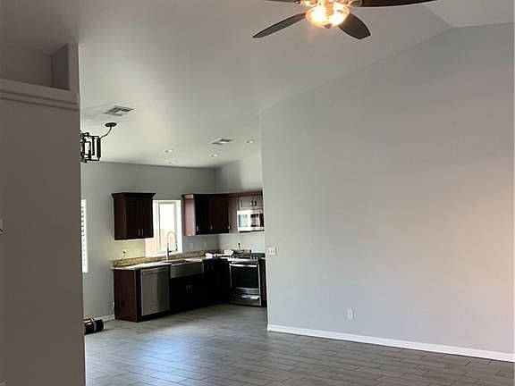 5th image of 3664 N Lomita St