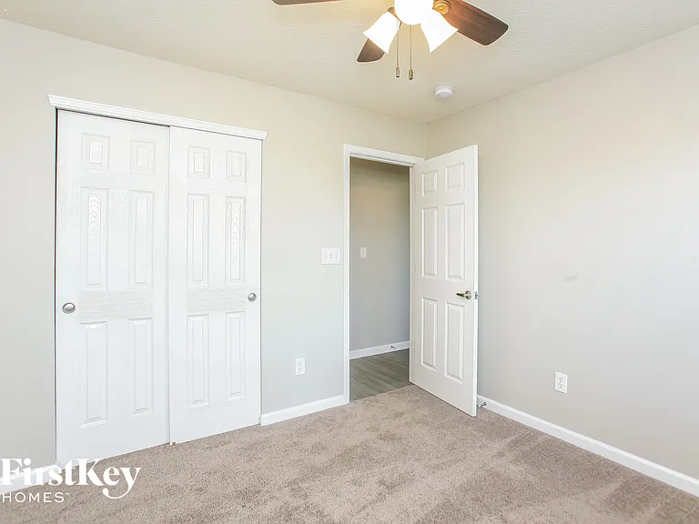 5846 Wintersweet Ln — Photo 12