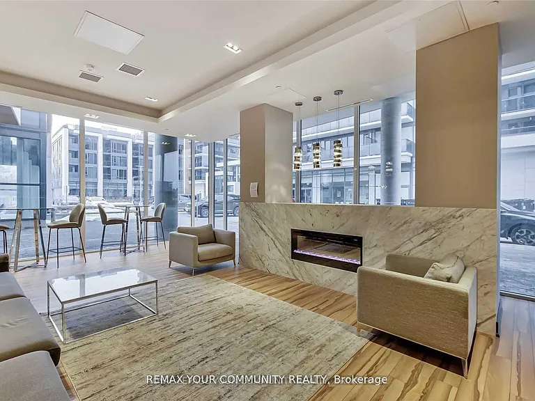 9618 Yonge St #210 — Photo 24