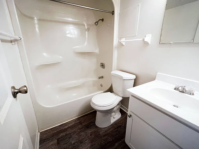 Indian Lookout Apartments — Photo 60