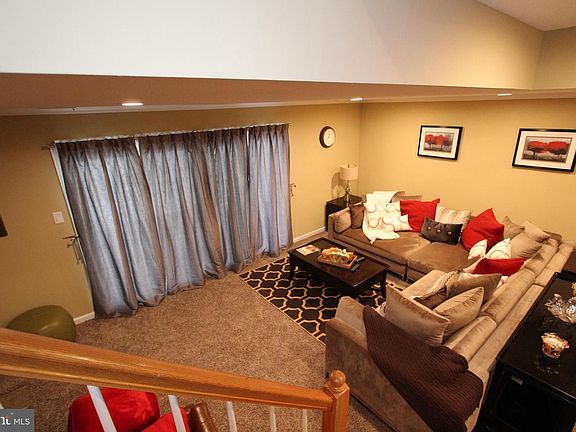5th image of 5145 Columbia Rd #831