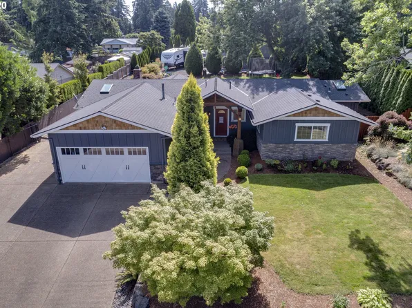 21490 S Lee Dr, Oregon City, OR 97045