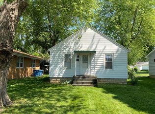 910 E Benton St, Morris, IL 60450