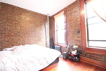 Rented by Dynamik Realty