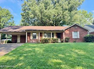 8667 Chesterfield Dr, Southaven, MS 38671