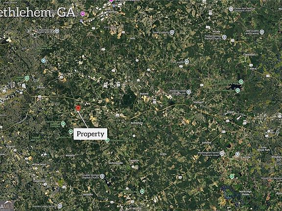 4th image of 2679 Harbins Rd