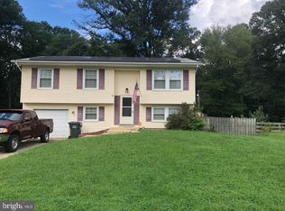 76 Garner Ave, Waldorf, MD