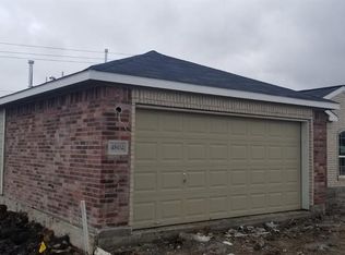 4802 Fairgreen Ln, Houston, TX 77048