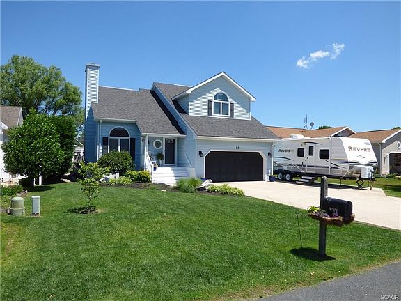 3rd image of 37802 E Pond Cir