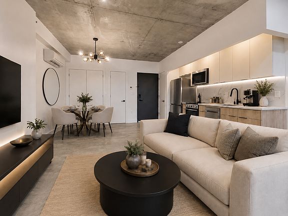 4th image of 27 Montrose Ave #4J