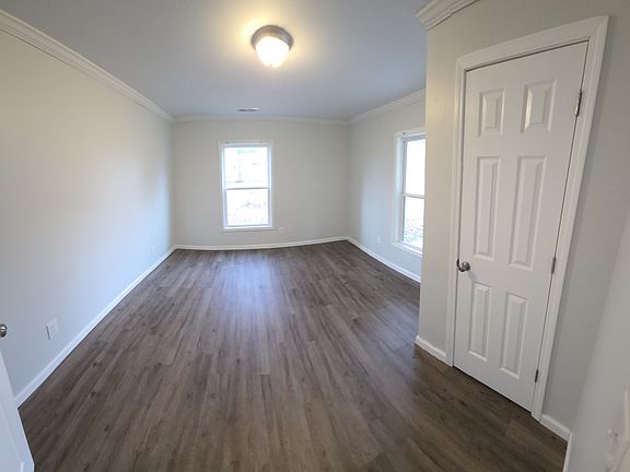5th image of 130 Nooe St