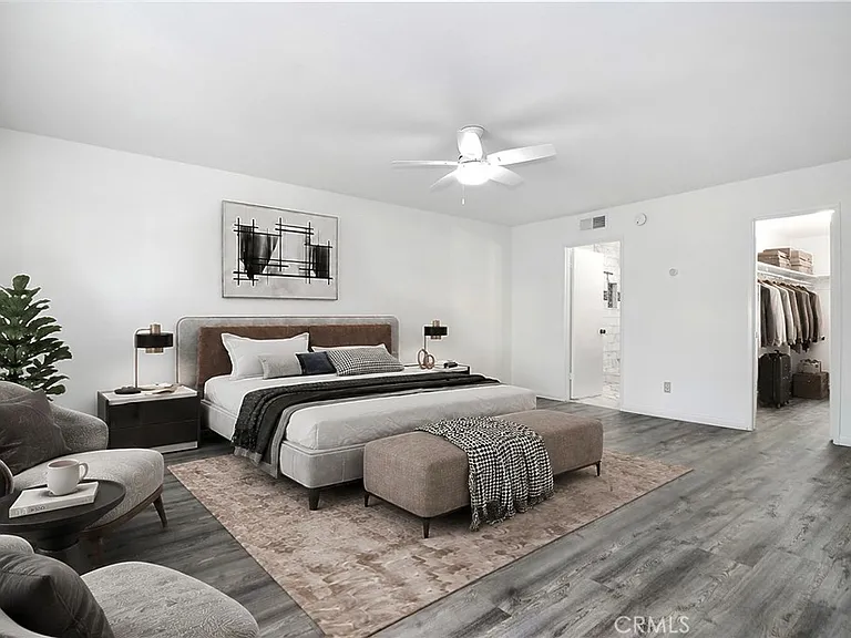 5255 Coldwater Canyon Ave #E — Photo 11