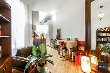 Rented by Bond New York