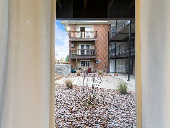 5th image of 101 Waldorf Pkwy #11327905