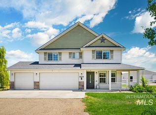 8104 S Happy Valley Rd, Kuna, ID 83634