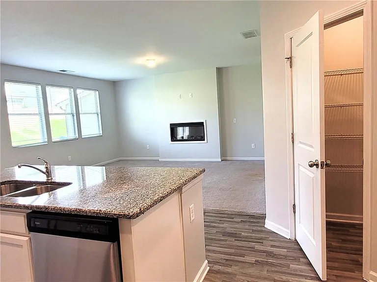 7934 Rudder Cir — Photo 19