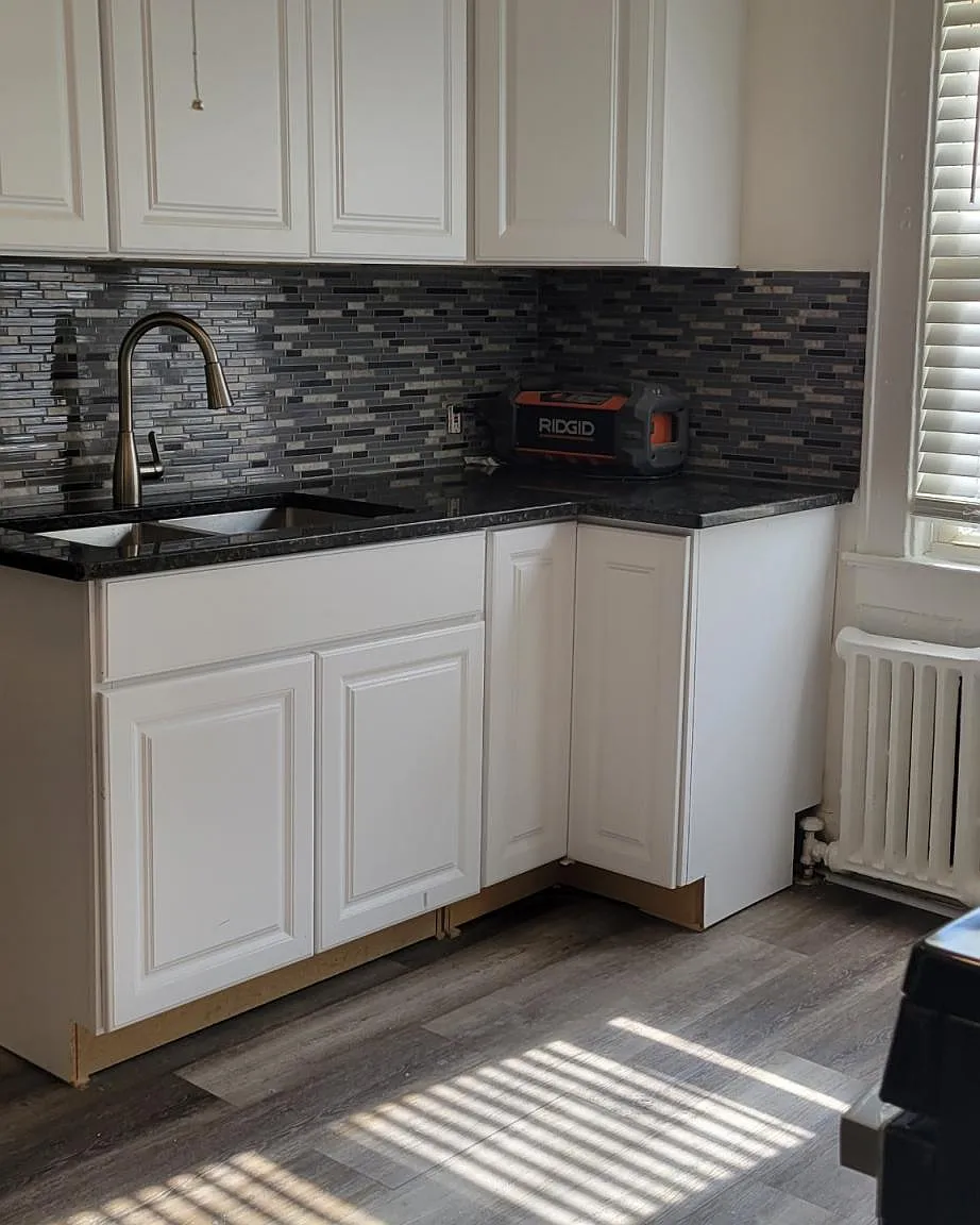 2 bed, $1,330 — Photo 3