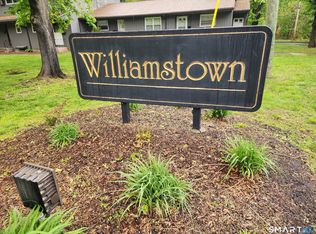 179 Moylan Ct UNIT 179, Newington, CT 06111