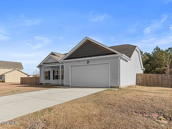 3rd image of 127 Palo Alto Park Drive