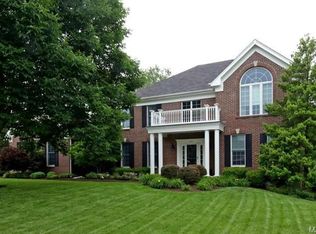 1643 Highland Valley Cir, Chesterfield, MO 63005